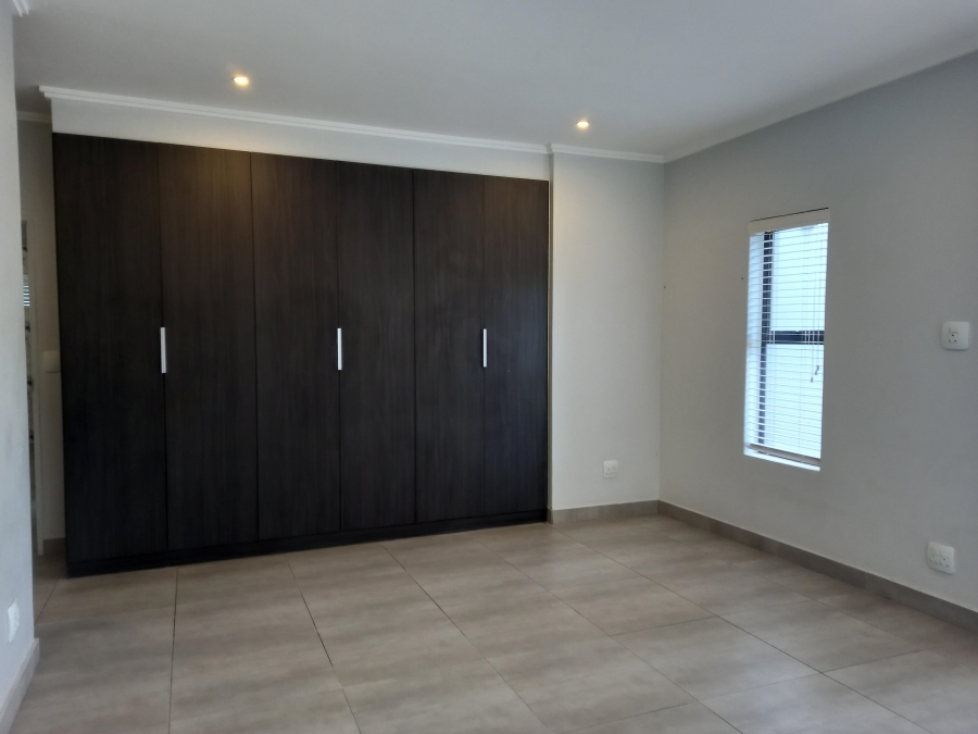 3 Bedroom Property for Sale in Bryanston Gauteng