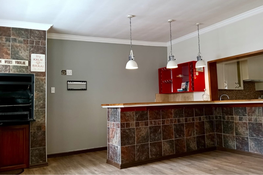 3 Bedroom Property for Sale in Raslouw Manor Gauteng