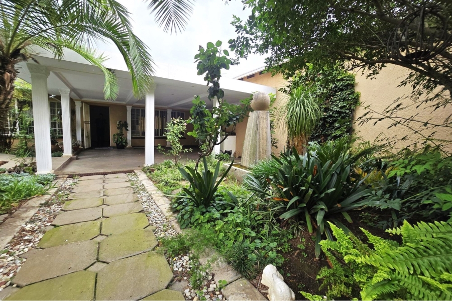 4 Bedroom Property for Sale in Van Riebeeck Park Gauteng