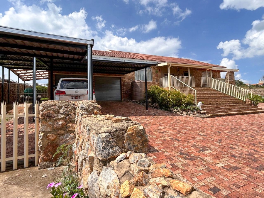 3 Bedroom Property for Sale in Vaaloewer Gauteng