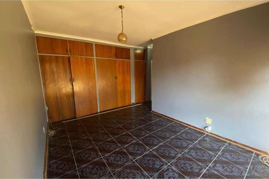 To Let 3 Bedroom Property for Rent in Riamar Park Gauteng