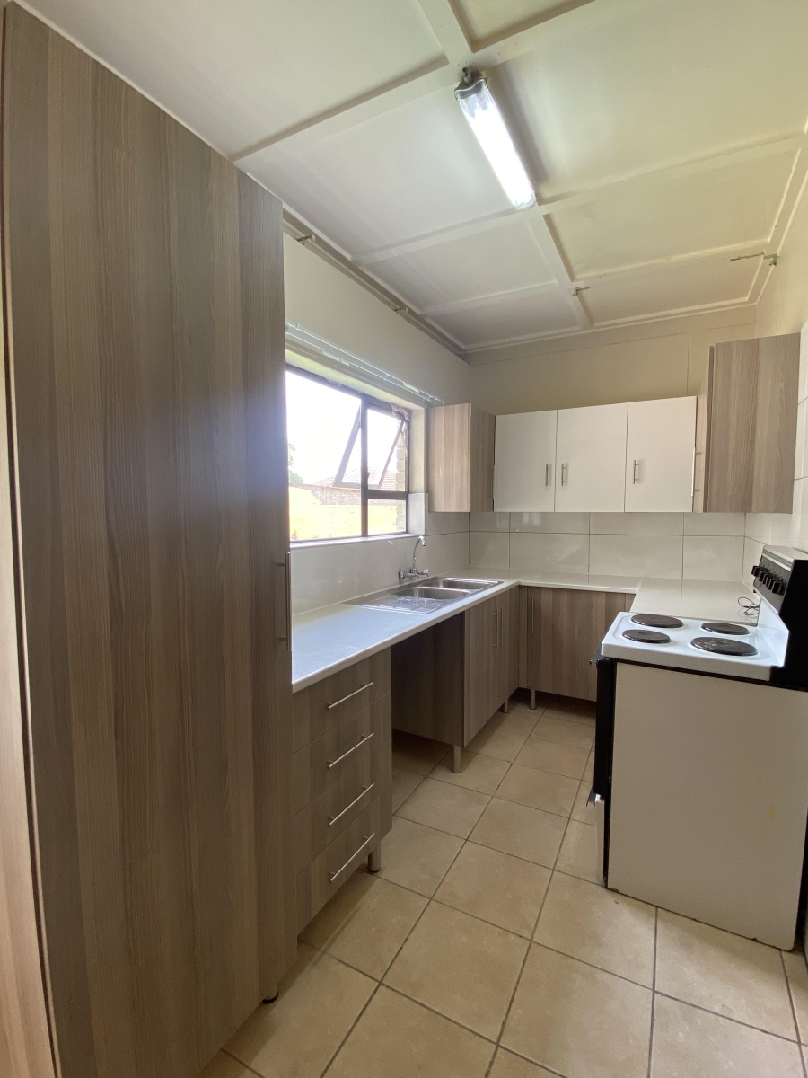 6 Bedroom Property for Sale in Kensington Gauteng