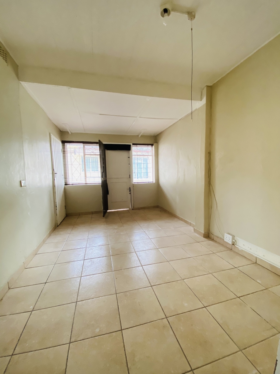 6 Bedroom Property for Sale in Kensington Gauteng