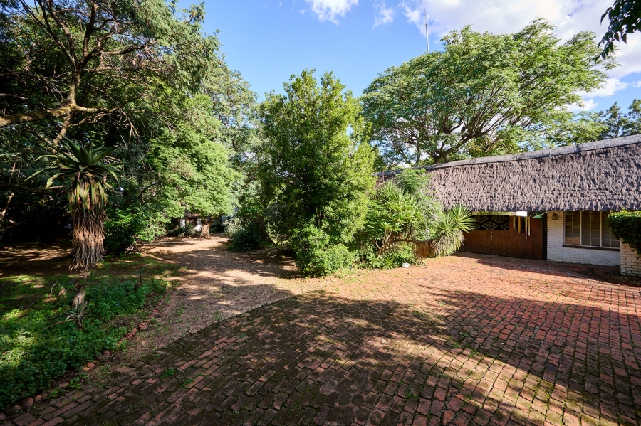 4 Bedroom Property for Sale in Carlswald Gauteng