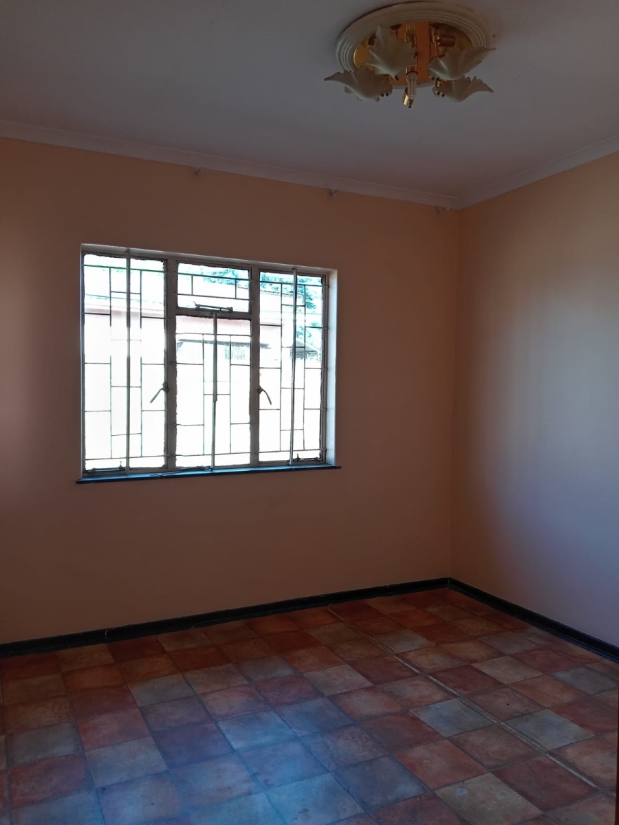 6 Bedroom Property for Sale in Kempton Park West Gauteng