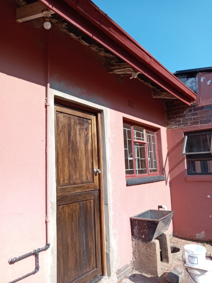 6 Bedroom Property for Sale in Kempton Park West Gauteng