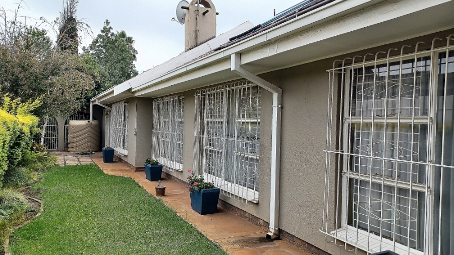 3 Bedroom Property for Sale in Vanderbijlpark SE 2 Gauteng