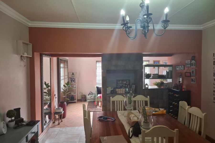 3 Bedroom Property for Sale in Vanderbijlpark SE 6 Gauteng