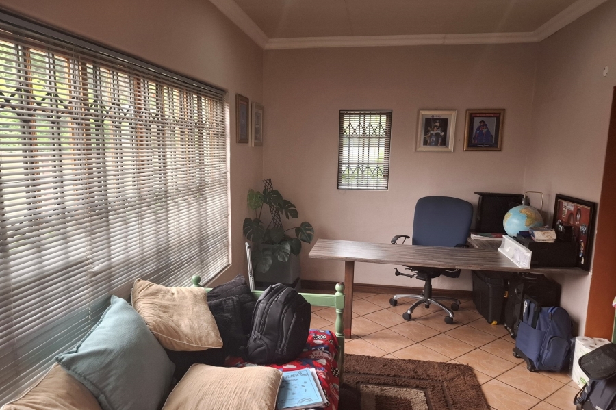 3 Bedroom Property for Sale in Vanderbijlpark SE 6 Gauteng