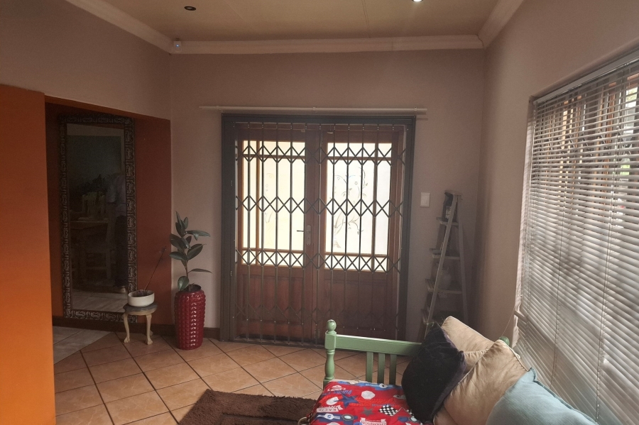 3 Bedroom Property for Sale in Vanderbijlpark SE 6 Gauteng