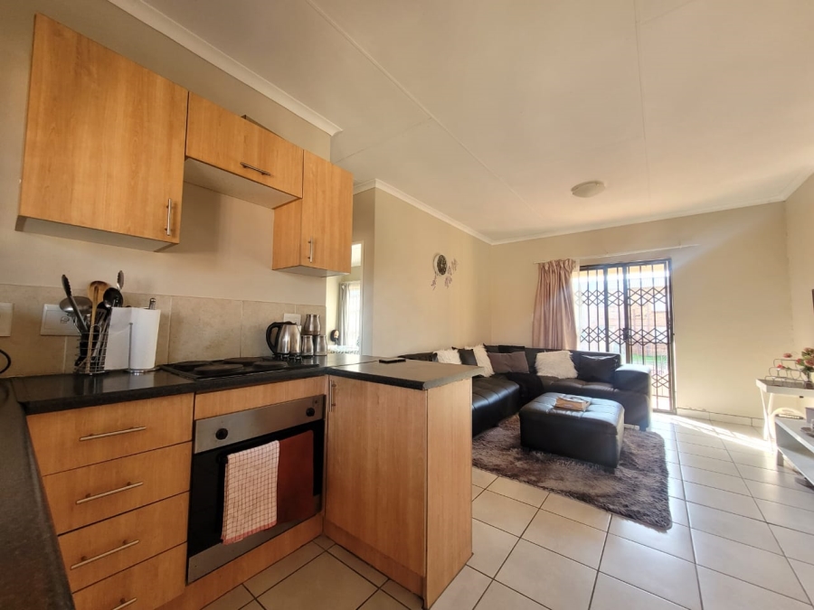 2 Bedroom Property for Sale in Groblerpark Gauteng