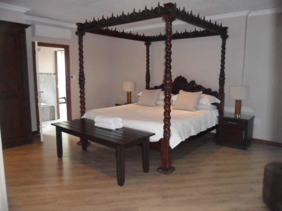 9 Bedroom Property for Sale in Waterkloof Ridge Gauteng