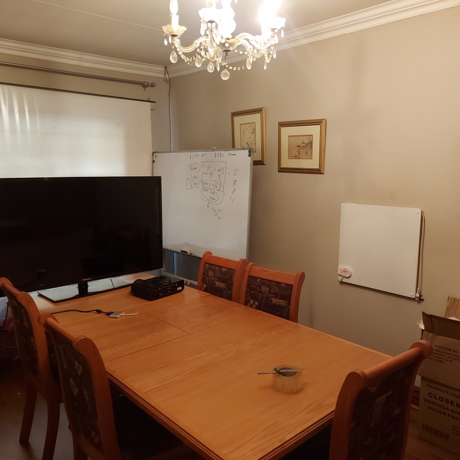 9 Bedroom Property for Sale in Moreleta Park Gauteng