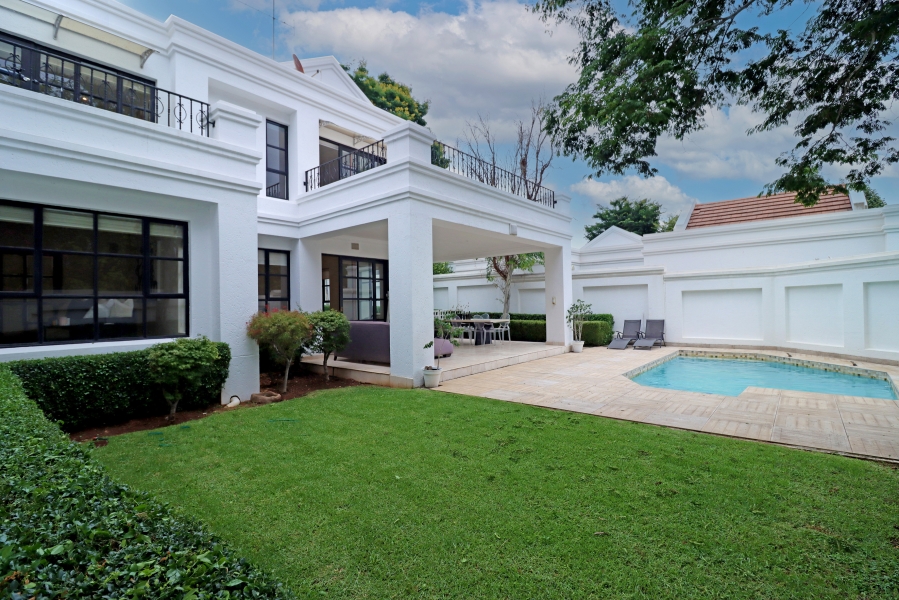 4 Bedroom Property for Sale in Atholl Gauteng
