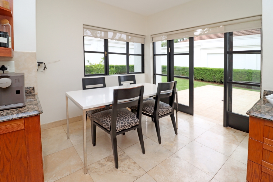 4 Bedroom Property for Sale in Atholl Gauteng