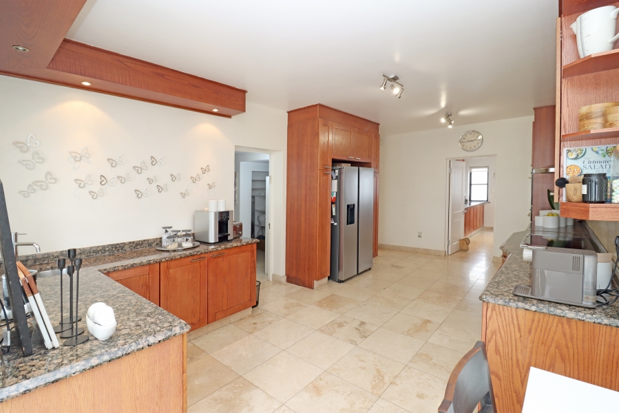 4 Bedroom Property for Sale in Atholl Gauteng