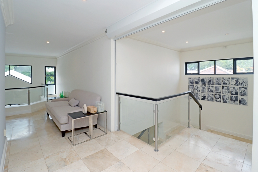 4 Bedroom Property for Sale in Atholl Gauteng