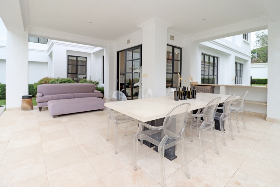 4 Bedroom Property for Sale in Atholl Gauteng