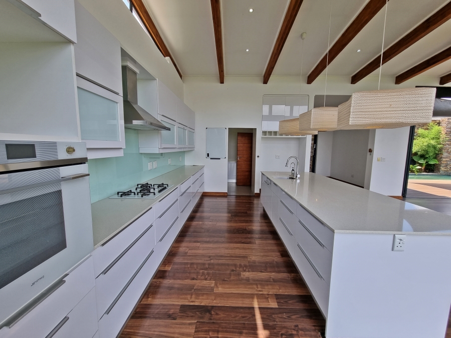 4 Bedroom Property for Sale in Midstream Ridge Gauteng