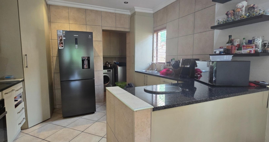 3 Bedroom Property for Sale in Midstream Estate Gauteng