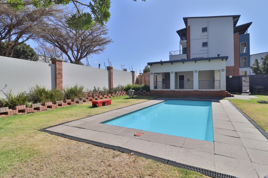 2 Bedroom Property for Sale in Greenstone Hill Gauteng