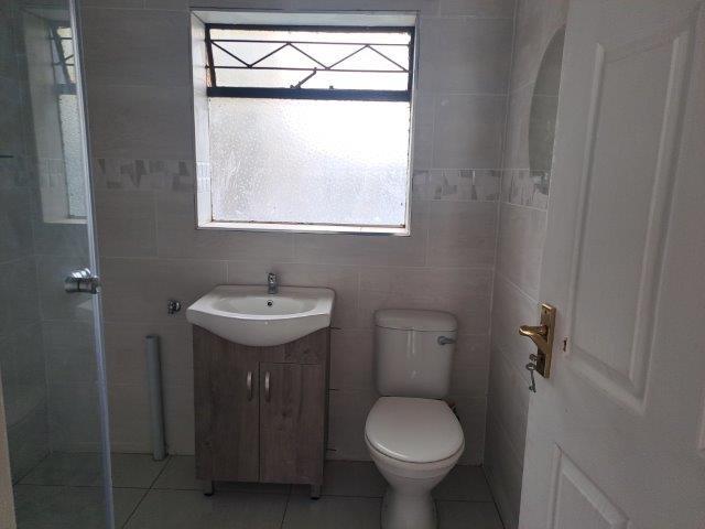 To Let 1 Bedroom Property for Rent in Eastleigh Gauteng