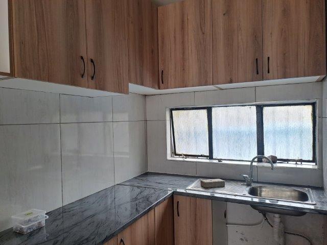 To Let 1 Bedroom Property for Rent in Eastleigh Gauteng