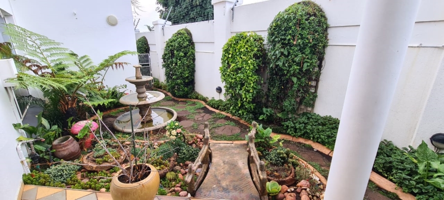 3 Bedroom Property for Sale in Alberante Gauteng