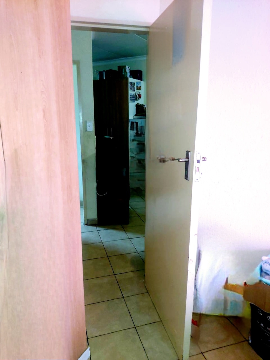 2 Bedroom Property for Sale in Olievenhoutbosch Gauteng