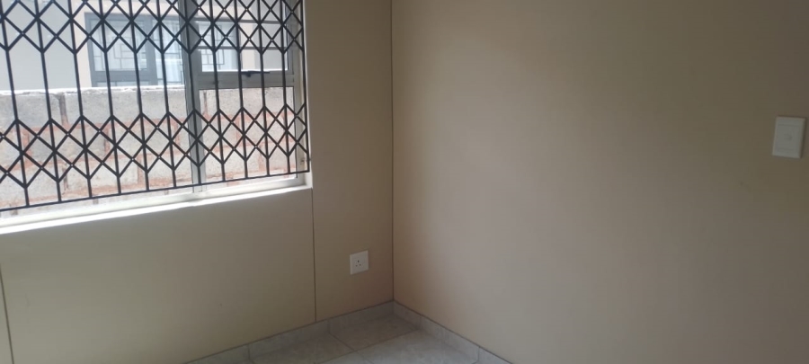 2 Bedroom Property for Sale in Salfin Gauteng