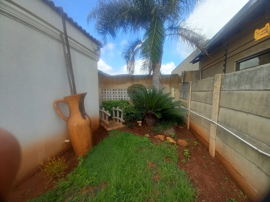 3 Bedroom Property for Sale in Leachville Ext 3 Gauteng