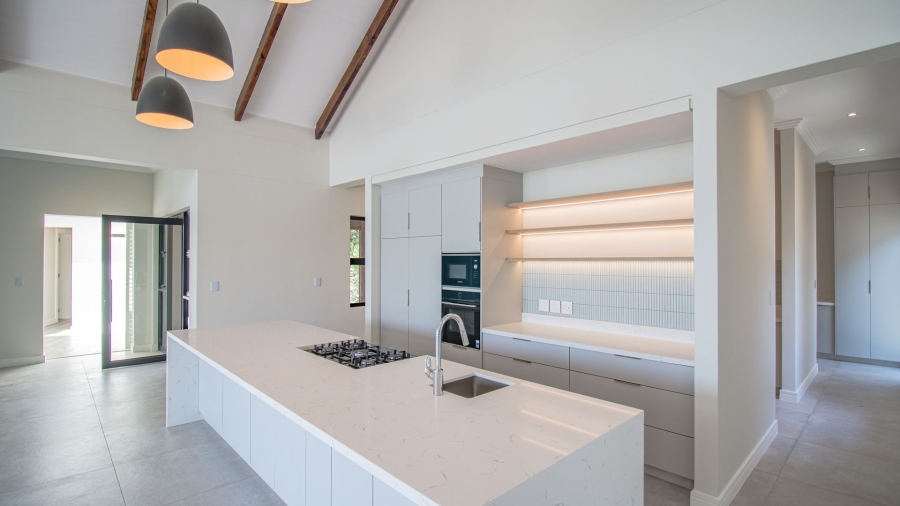 5 Bedroom Property for Sale in Kyalami Ah Gauteng