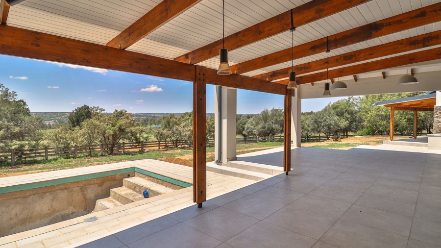 5 Bedroom Property for Sale in Kyalami Ah Gauteng