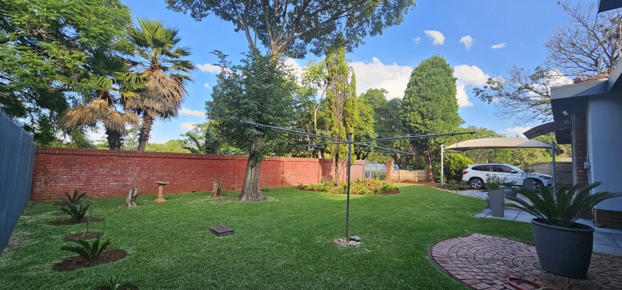 6 Bedroom Property for Sale in Valhalla Gauteng