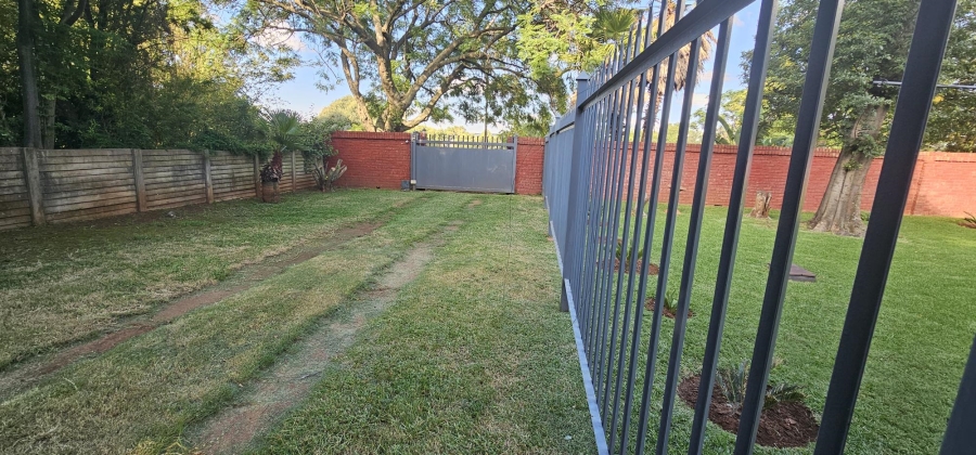 6 Bedroom Property for Sale in Valhalla Gauteng