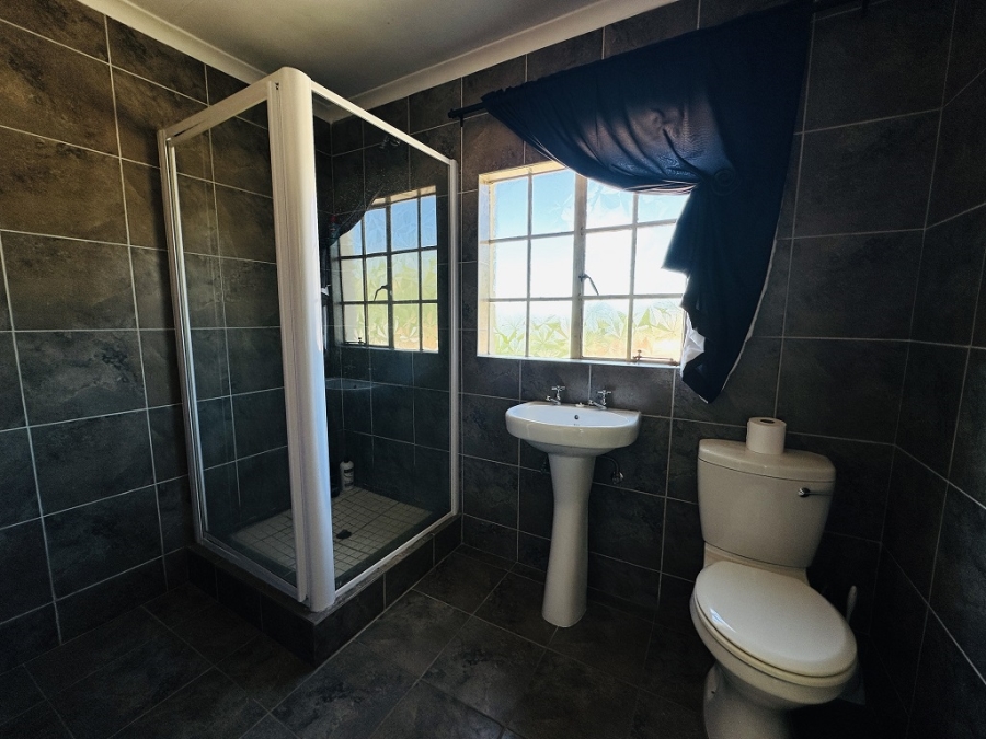 4 Bedroom Property for Sale in Kibler Park Gauteng