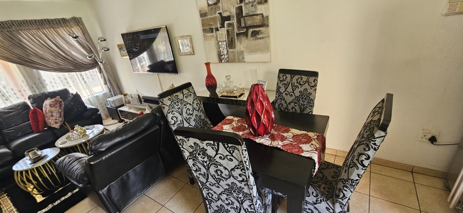 3 Bedroom Property for Sale in South Crest Gauteng