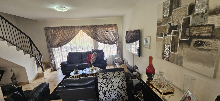 3 Bedroom Property for Sale in South Crest Gauteng