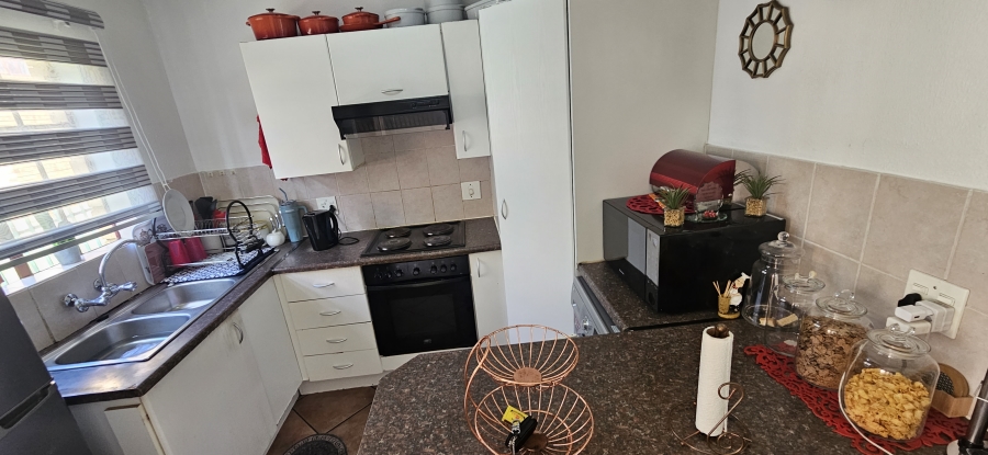3 Bedroom Property for Sale in South Crest Gauteng