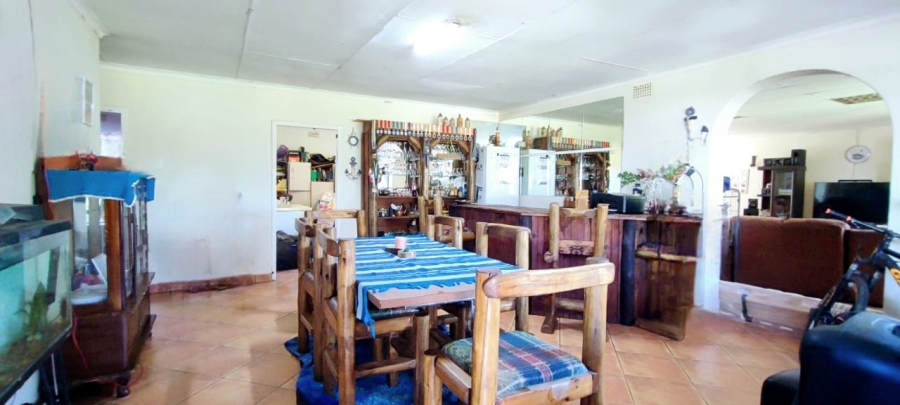 4 Bedroom Property for Sale in Mnandi Gauteng