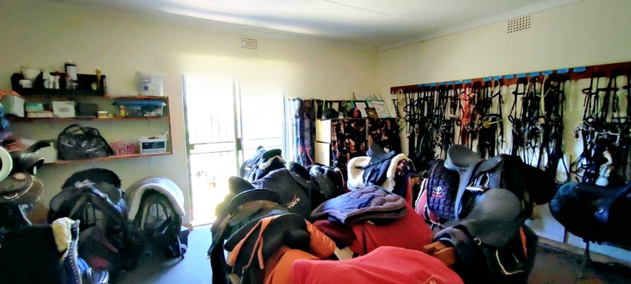 4 Bedroom Property for Sale in Mnandi Gauteng