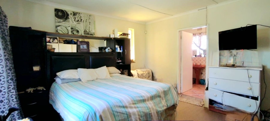4 Bedroom Property for Sale in Mnandi Gauteng