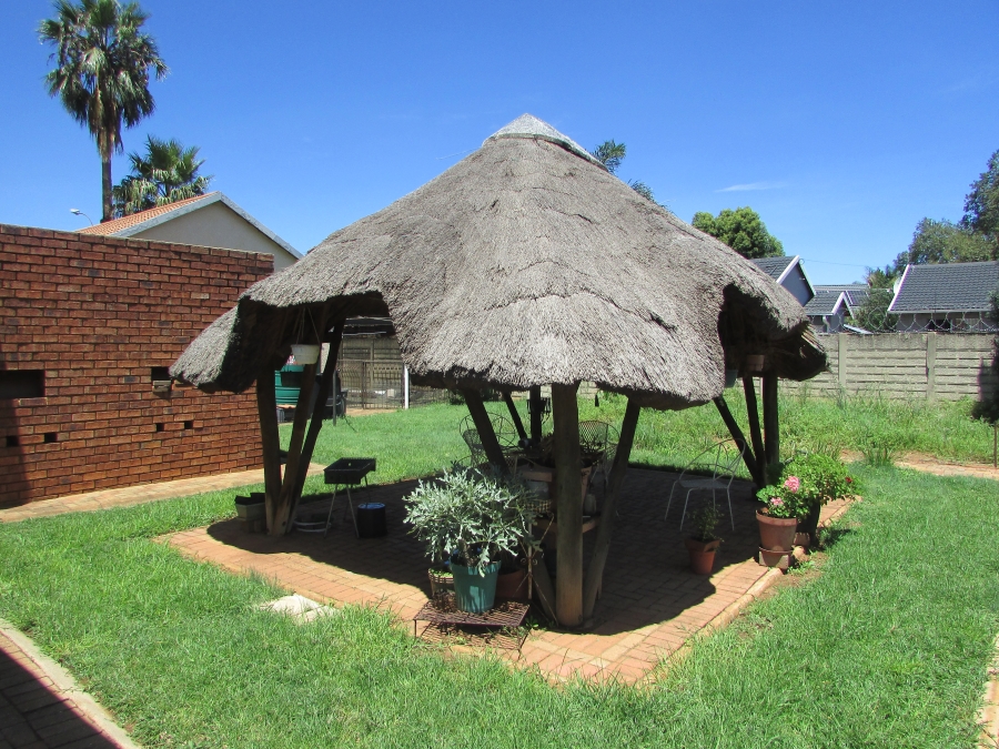 4 Bedroom Property for Sale in Culemborg Park Gauteng