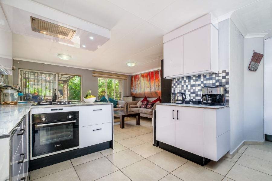 3 Bedroom Property for Sale in Northwold Gauteng