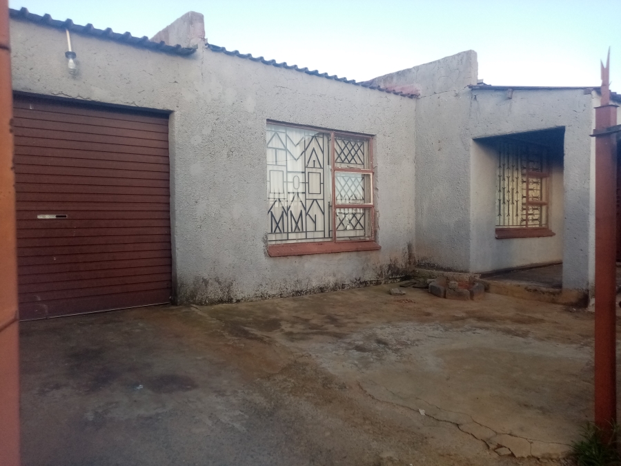 3 Bedroom Property for Sale in Langaville Gauteng