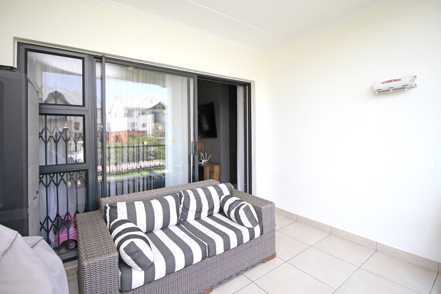 To Let 3 Bedroom Property for Rent in Greenstone Hill Gauteng