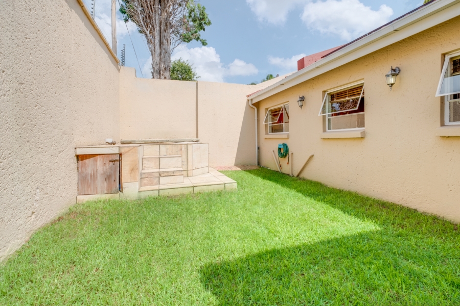 3 Bedroom Property for Sale in Sunninghill Gauteng