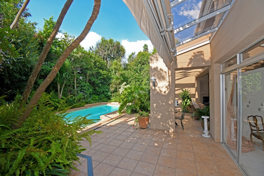 3 Bedroom Property for Sale in Illovo Gauteng