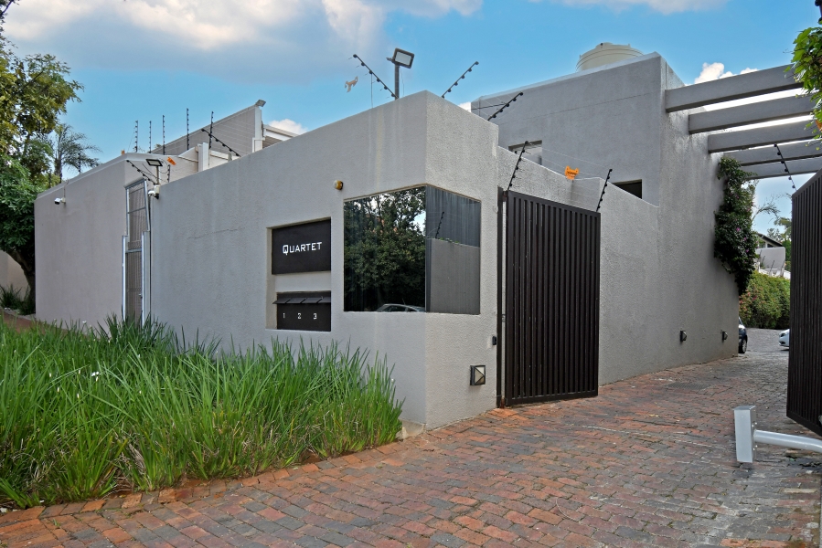 3 Bedroom Property for Sale in Illovo Gauteng
