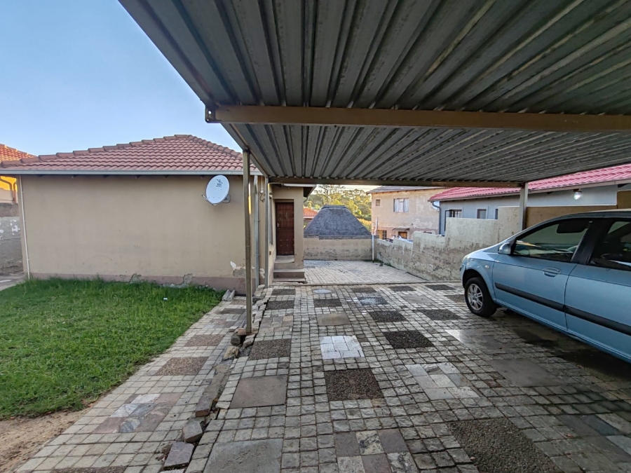 2 Bedroom Property for Sale in Cosmo City Gauteng